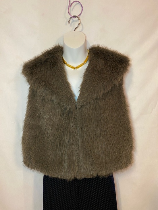 Cato Jackets & Blazers - Plush Faux Fur Vest in Taupe